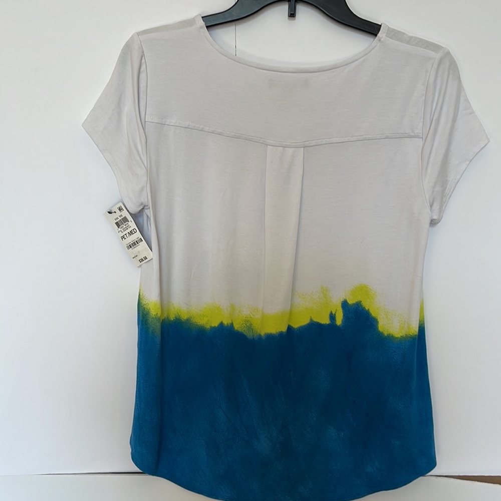 🌹BOGO of Lower Price🌹 NWT Alfani Top White-Blue Block Short Sleeves, Size PM. - Picture 2 of 3